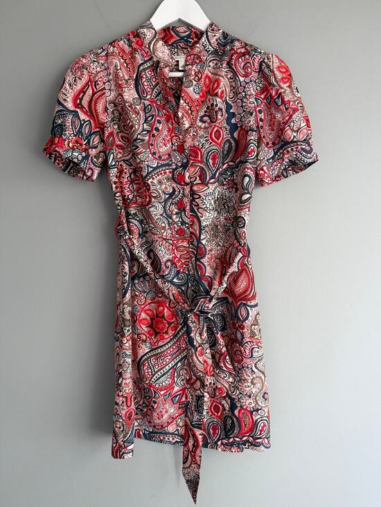 Banana Republic Dresses & Skirts - Banana Republic Women S 100% Silk Paisley Shirt Dress Red Navy Boho Preppy